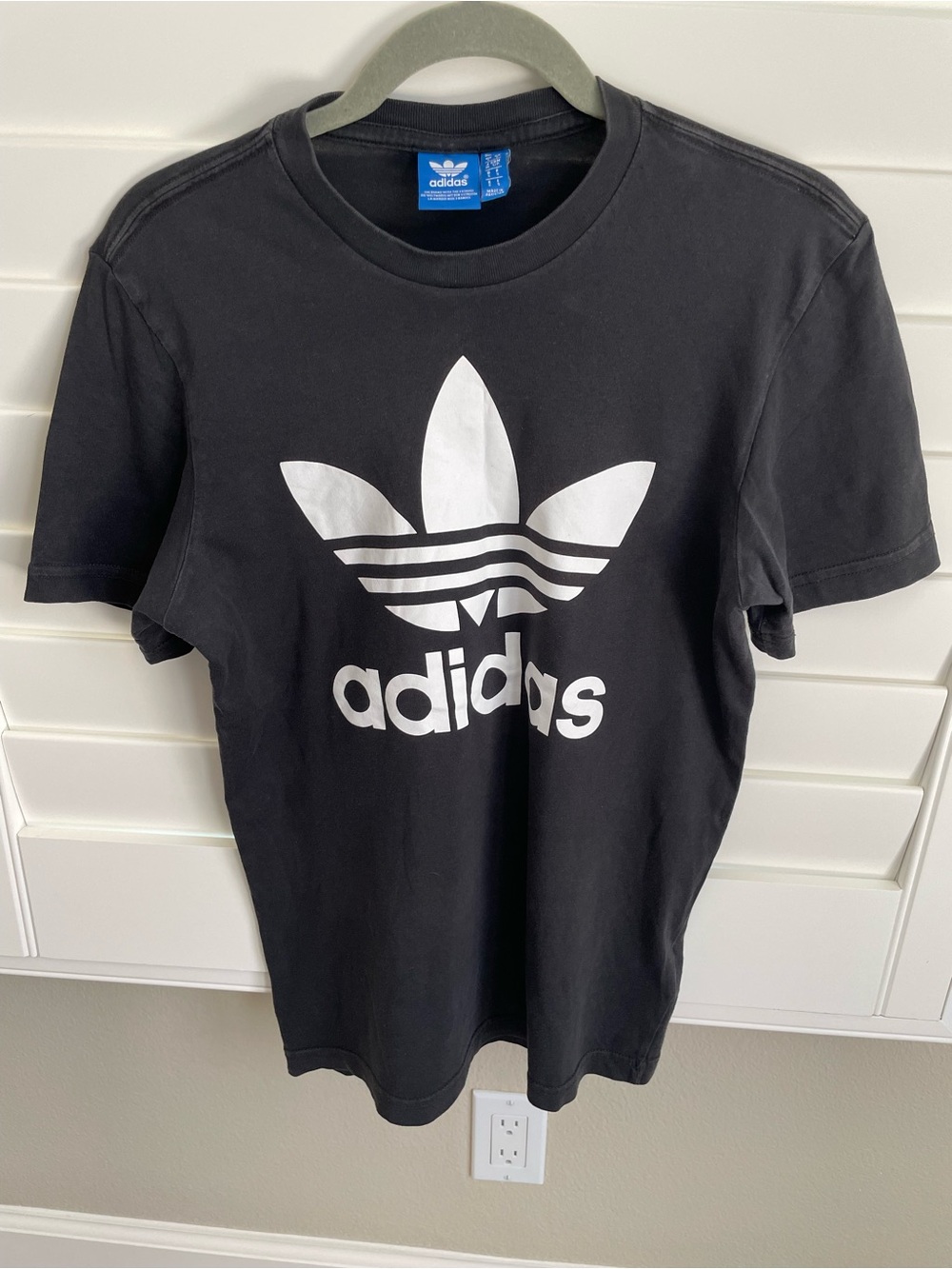 Adidas Originals Logo T Shirt Small